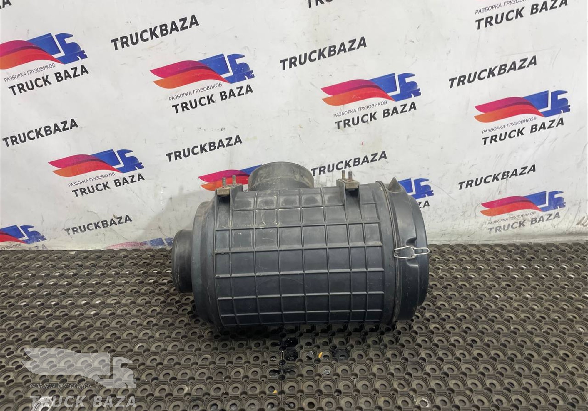 1686324 Корпус воздушного фильтра для Daf XF106 (с 2012)