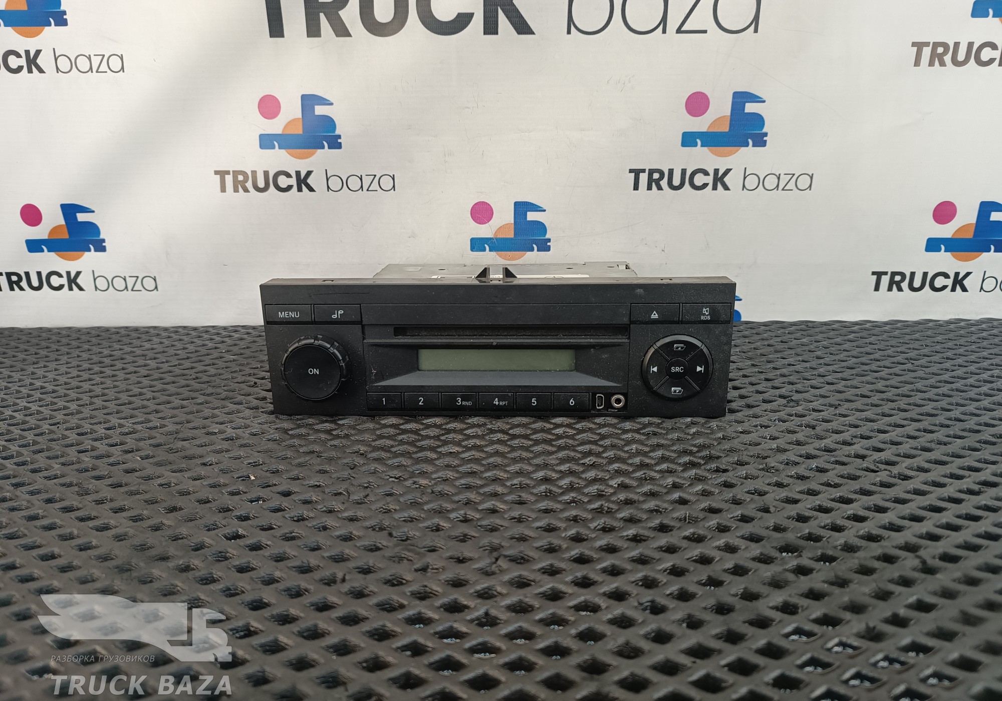 A0004466562 Магнитола для Mercedes-Benz Actros New Actros MP4 (с 2011)