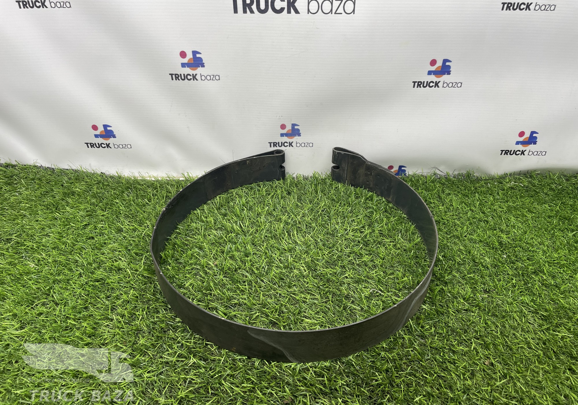 1391742 Хомут ресивера