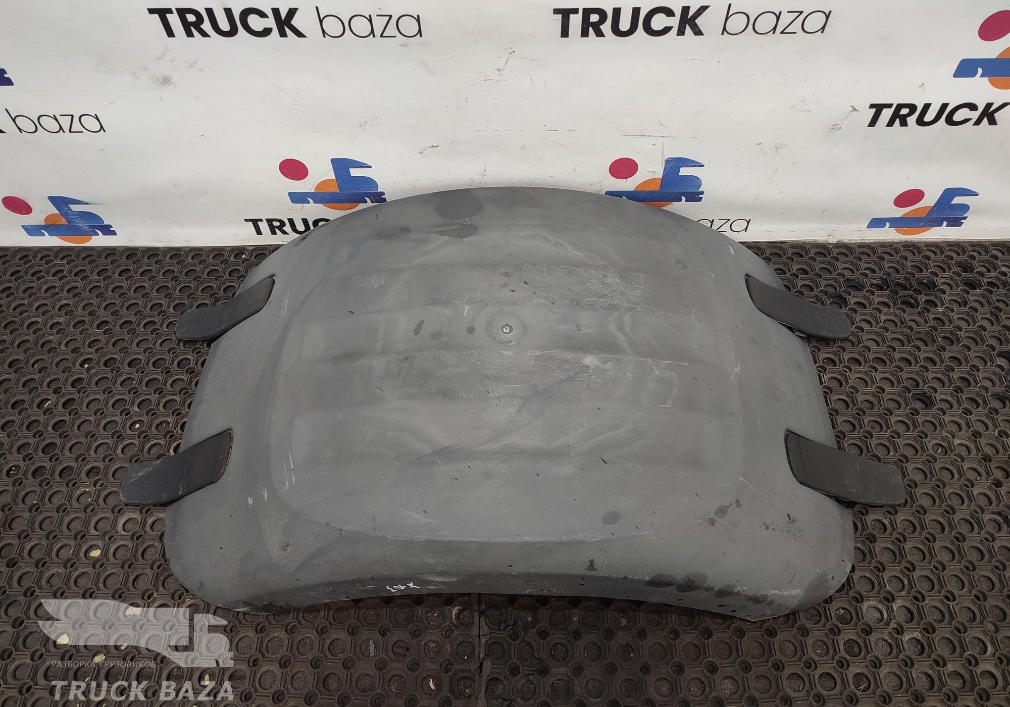 1875552 Крыло заднее верхняя часть