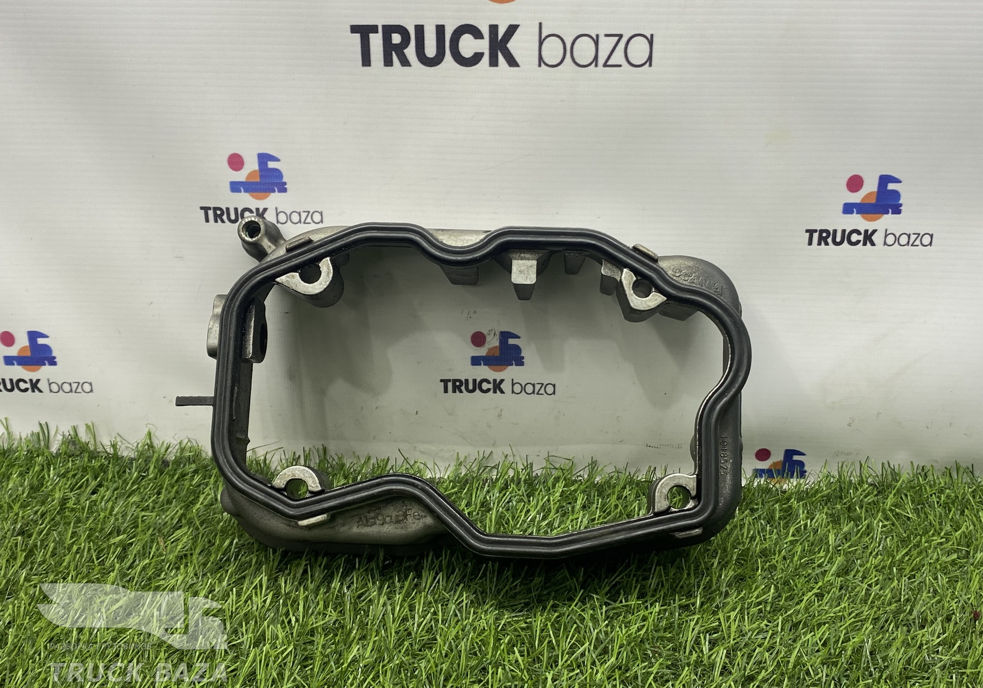 1918525 Проставка клапанной крышки