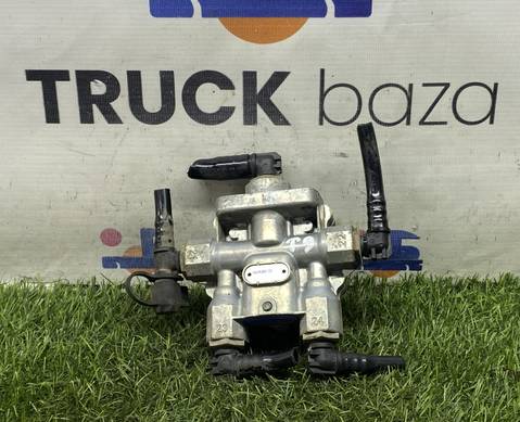 WG9000360523 Кран 4-х контурный для Sinotruk Sitrak