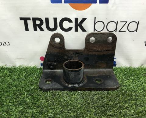 54905001178 Кронштейн бампера правый для КАМАЗ 5490 (с 2013)