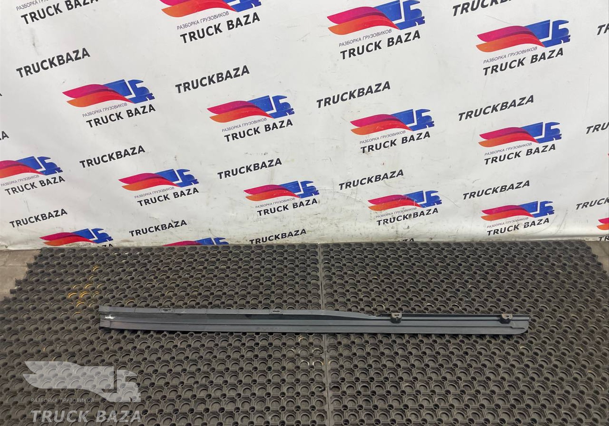 9416980501 Молдинг крыши левый для Mercedes-Benz Actros MP1 (с 1996 по 2003)