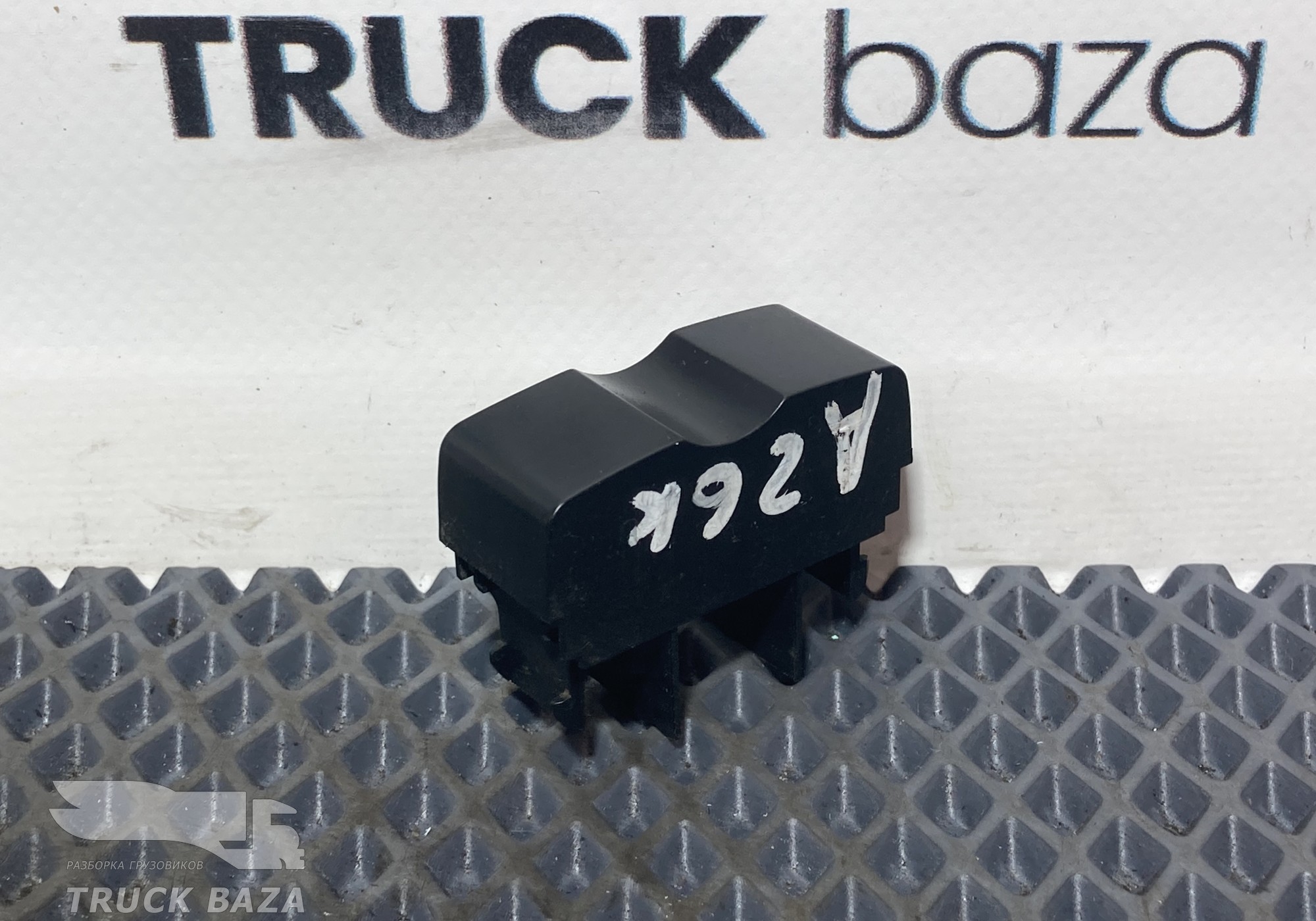 9435450003 Заглушка кнопки для Mercedes-Benz Actros MP3 (с 2008)