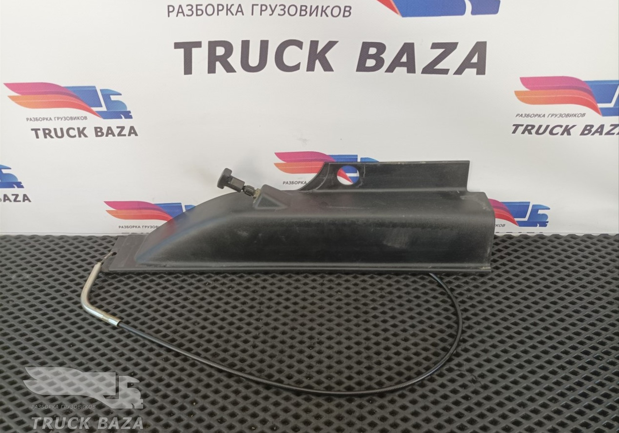 1368669 Накладка ручки бардачка правая для Daf CF II (с 2006 по 2013)