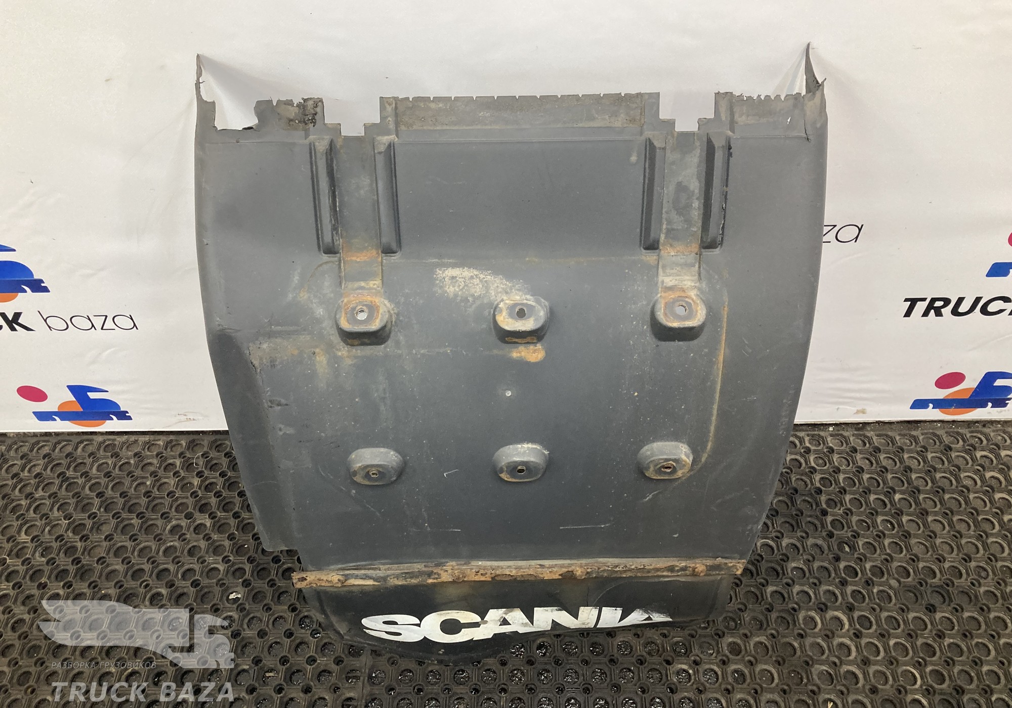 2302631 Крыло заднее