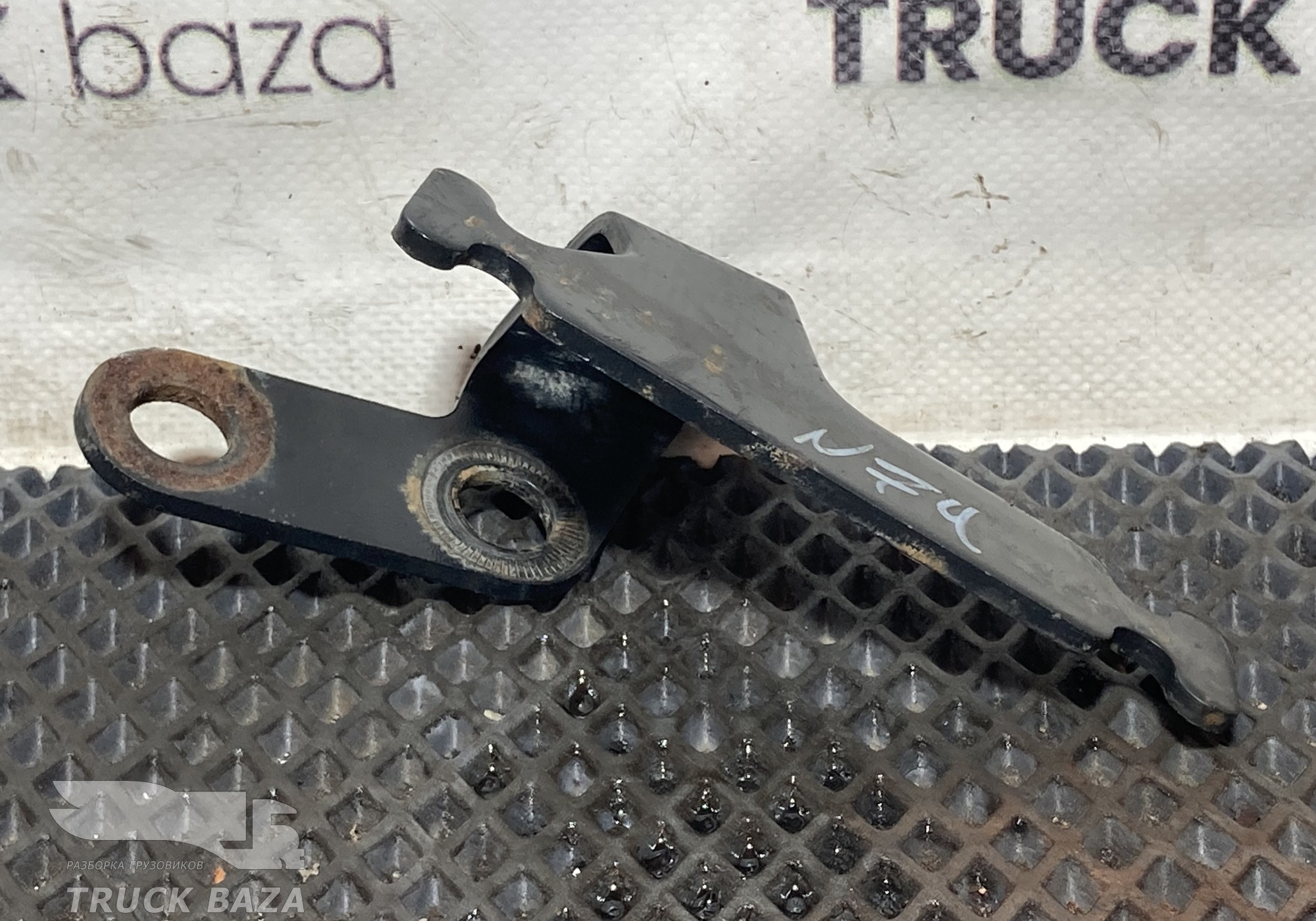 81155110053 Кронштейн трубок AdBlue для Man TGS II (с 2012)