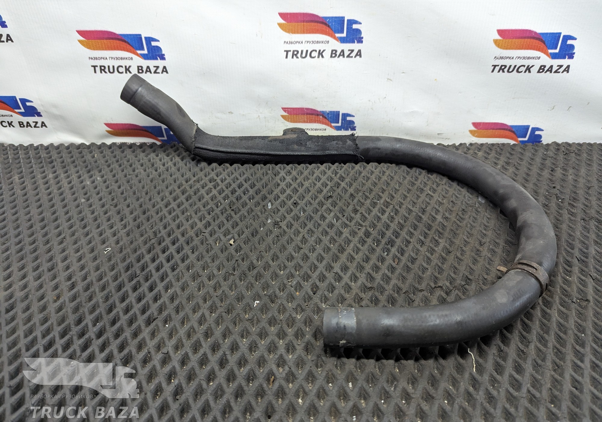 1689073 Патрубок отопителя для Daf XF105