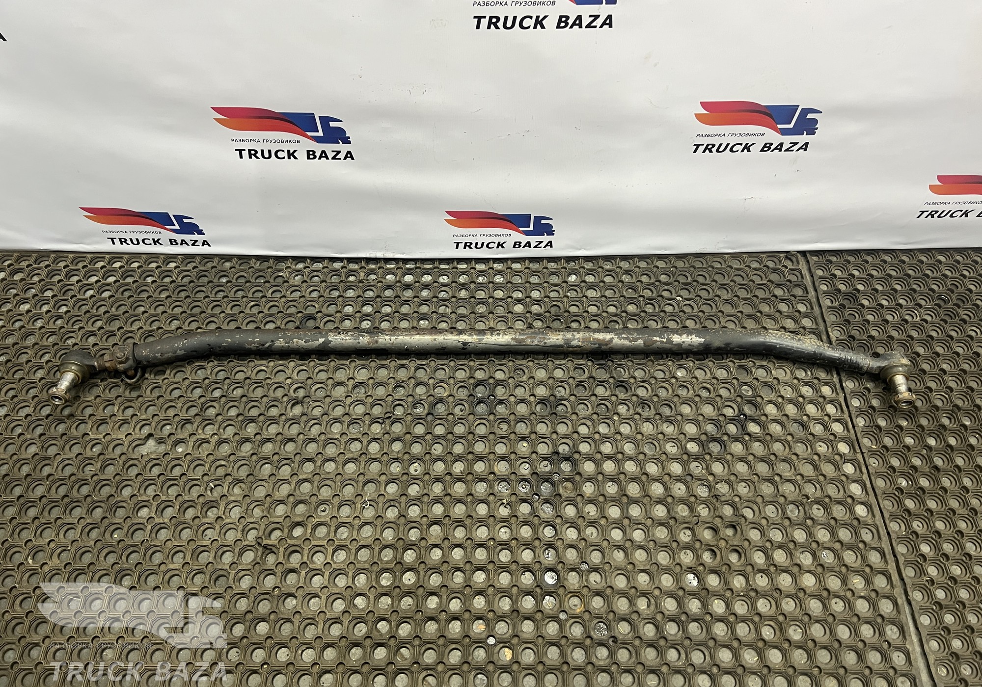 81467116921 Тяга рулевая поперечная