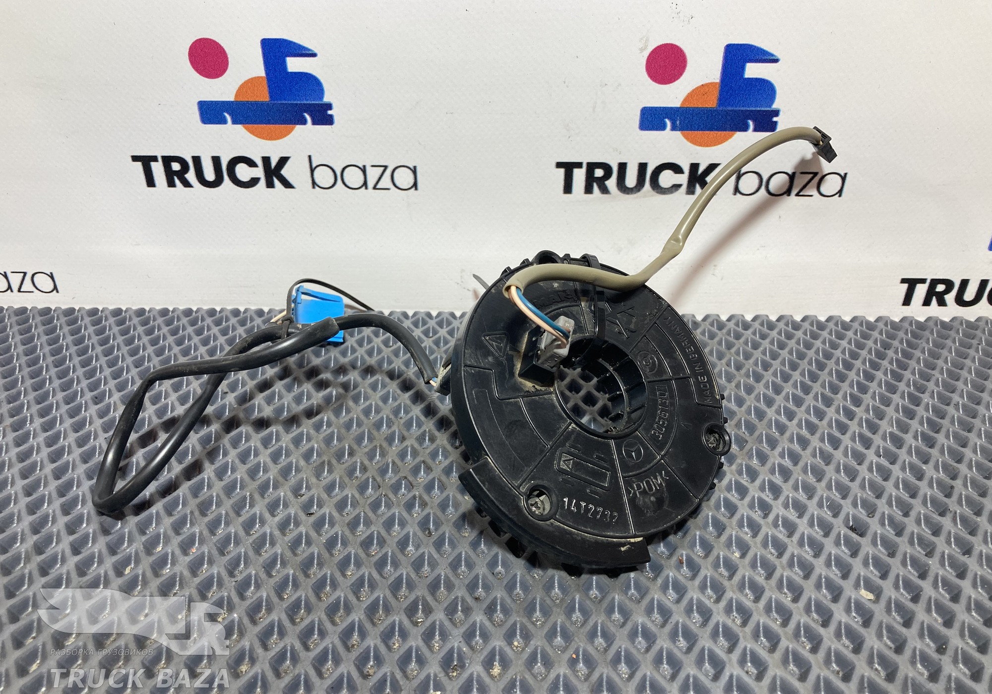 81464306026 Шлейф подрулевой