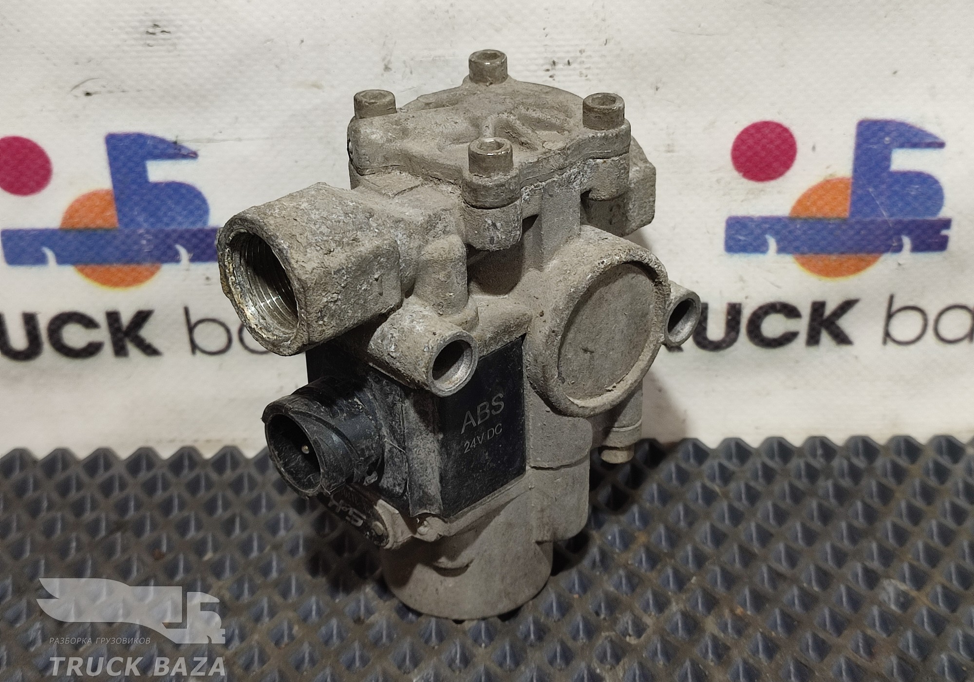 SK317010601 Кран ABS для Man TGA