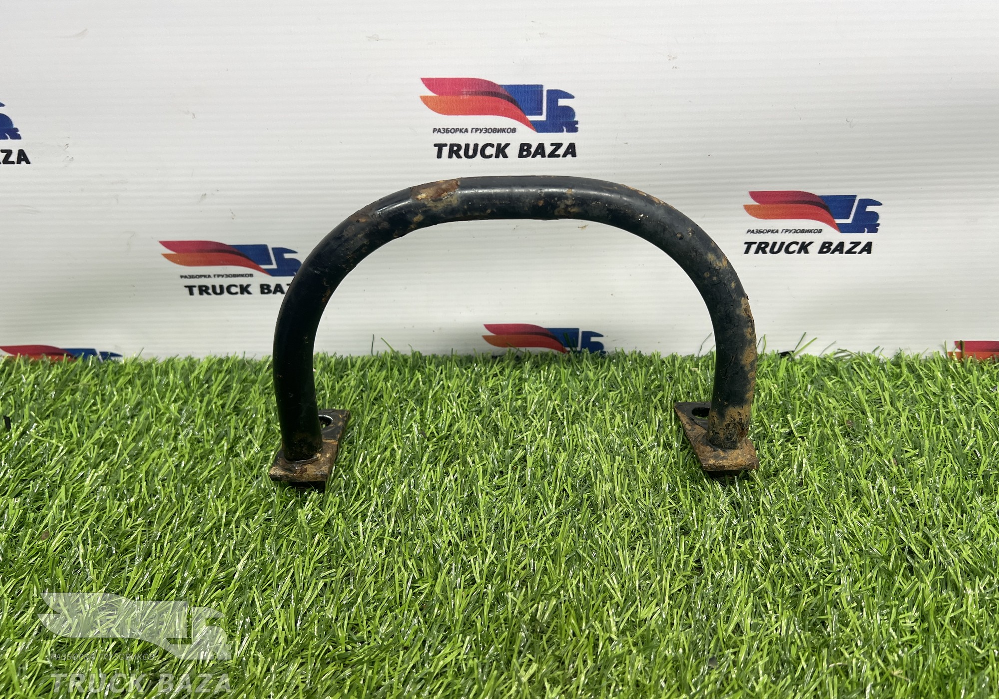 1671932 Подножка бачка Adblue для Daf XF105 (с 2005)