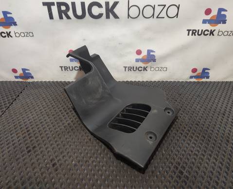 9406804206 Накладка на торпедо для КАМАЗ 5490