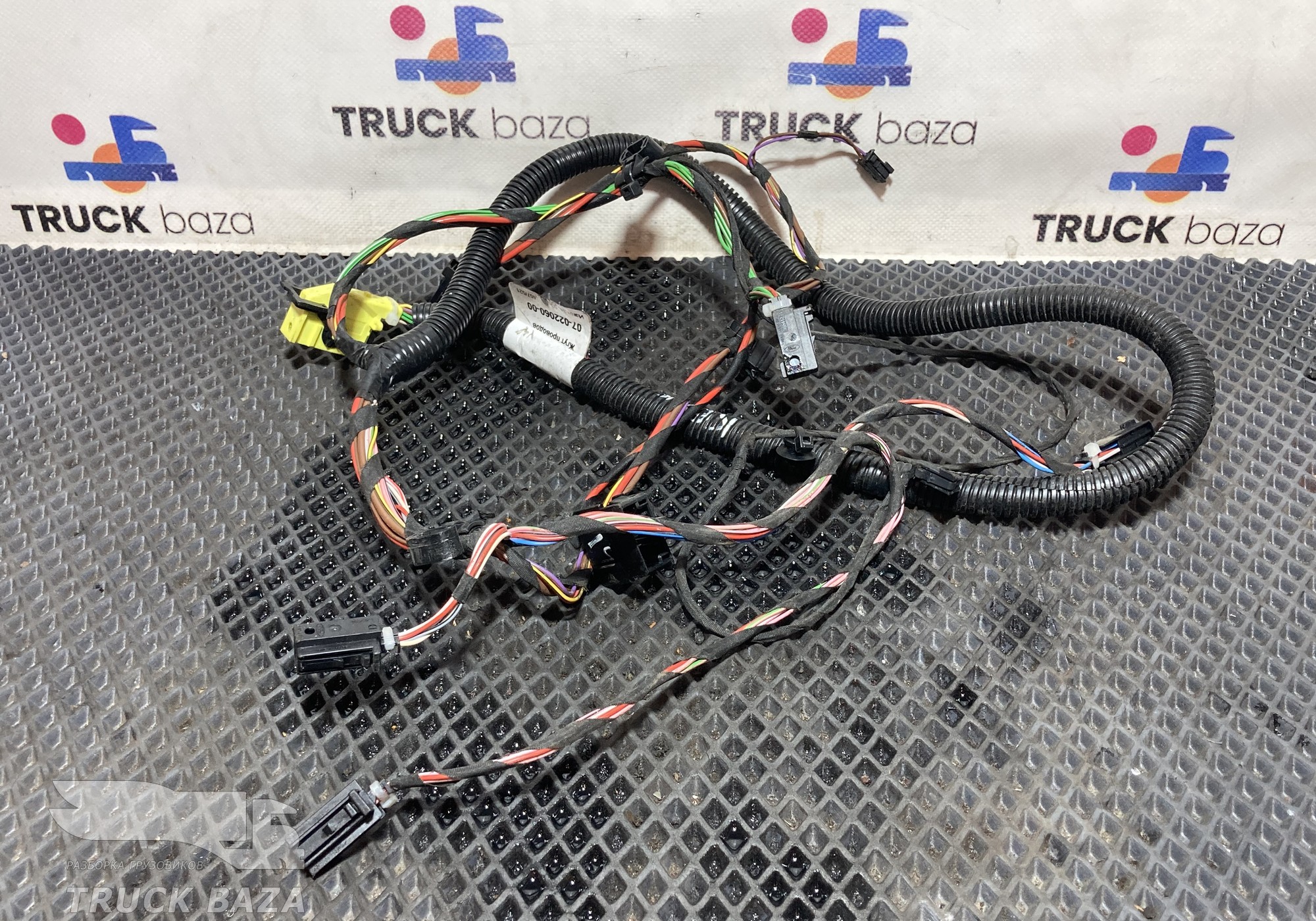 0702206000 Электропроводка кабины для КАМАЗ 54901