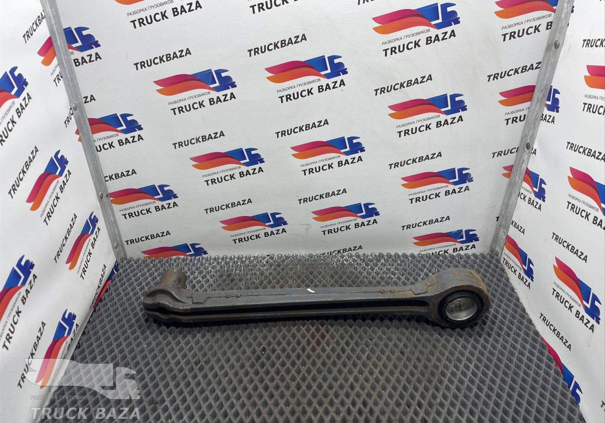 A9433230111 Стойка переднего стабилизатора для КАМАЗ 54901