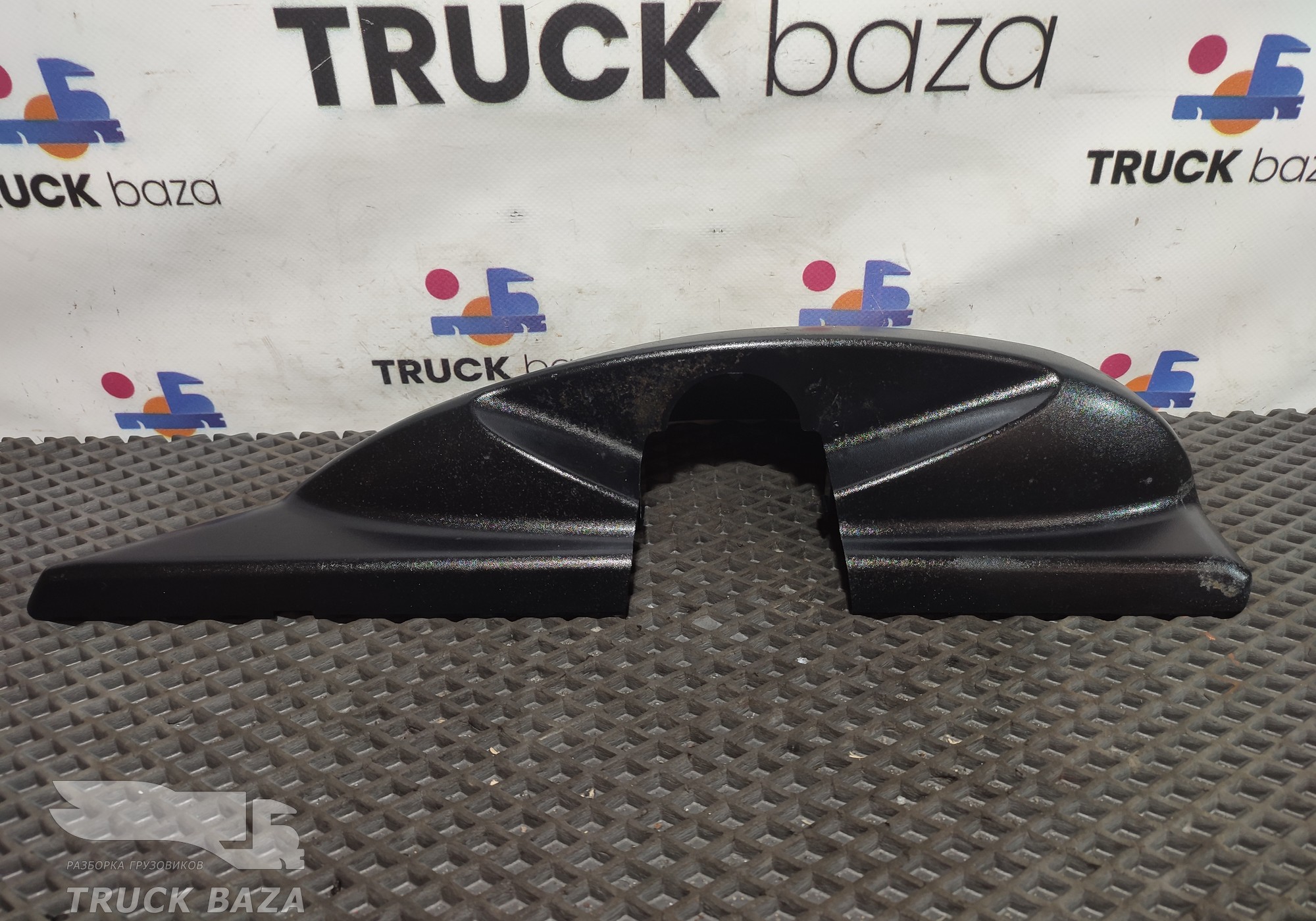 203900510 Накладка зеркала левая для Renault Premium II (с 2005 по 2013)