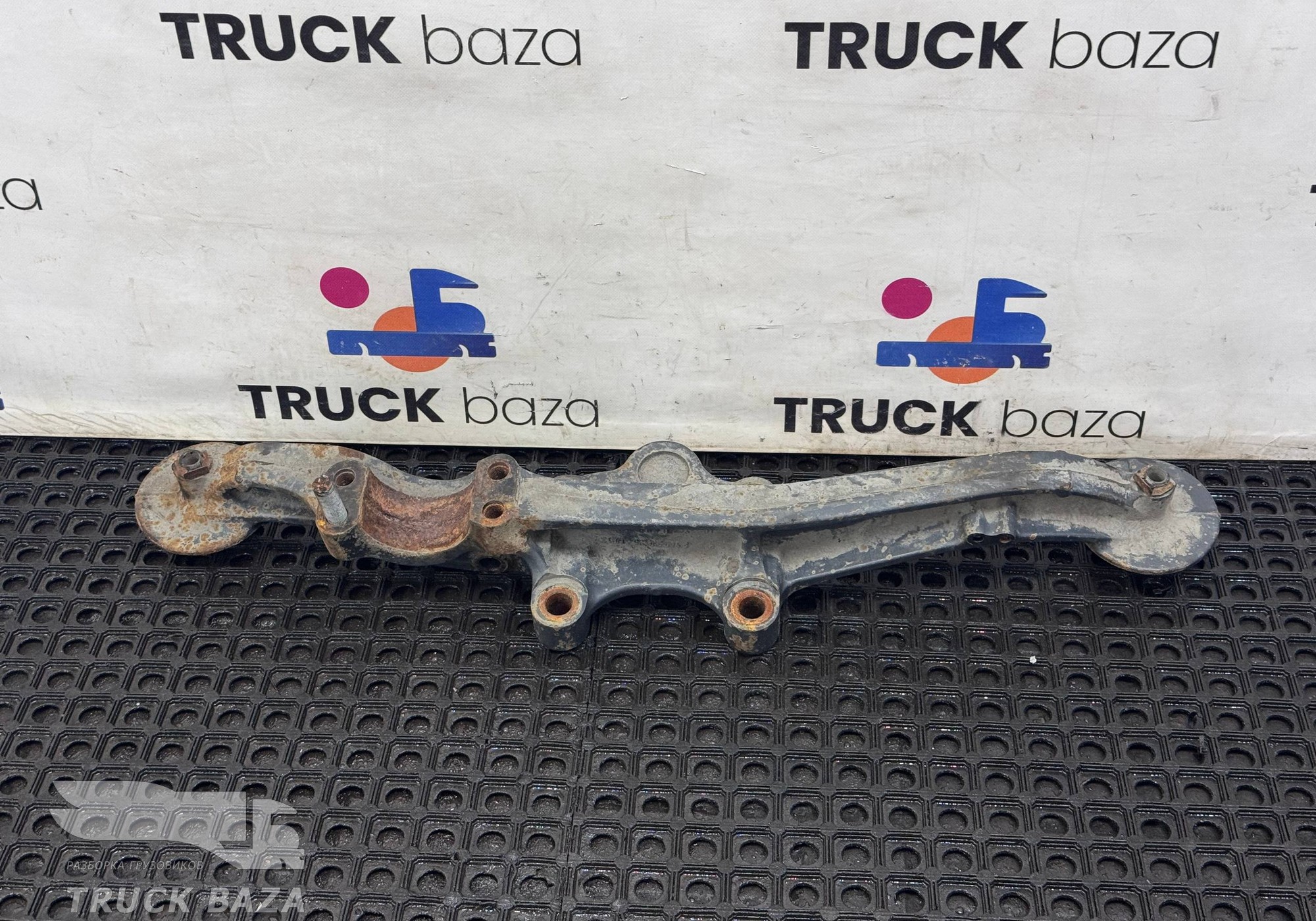 A9603283541 Кронштейн пневморессоры правый для Mercedes-Benz Actros New Actros MP4 (с 2011)