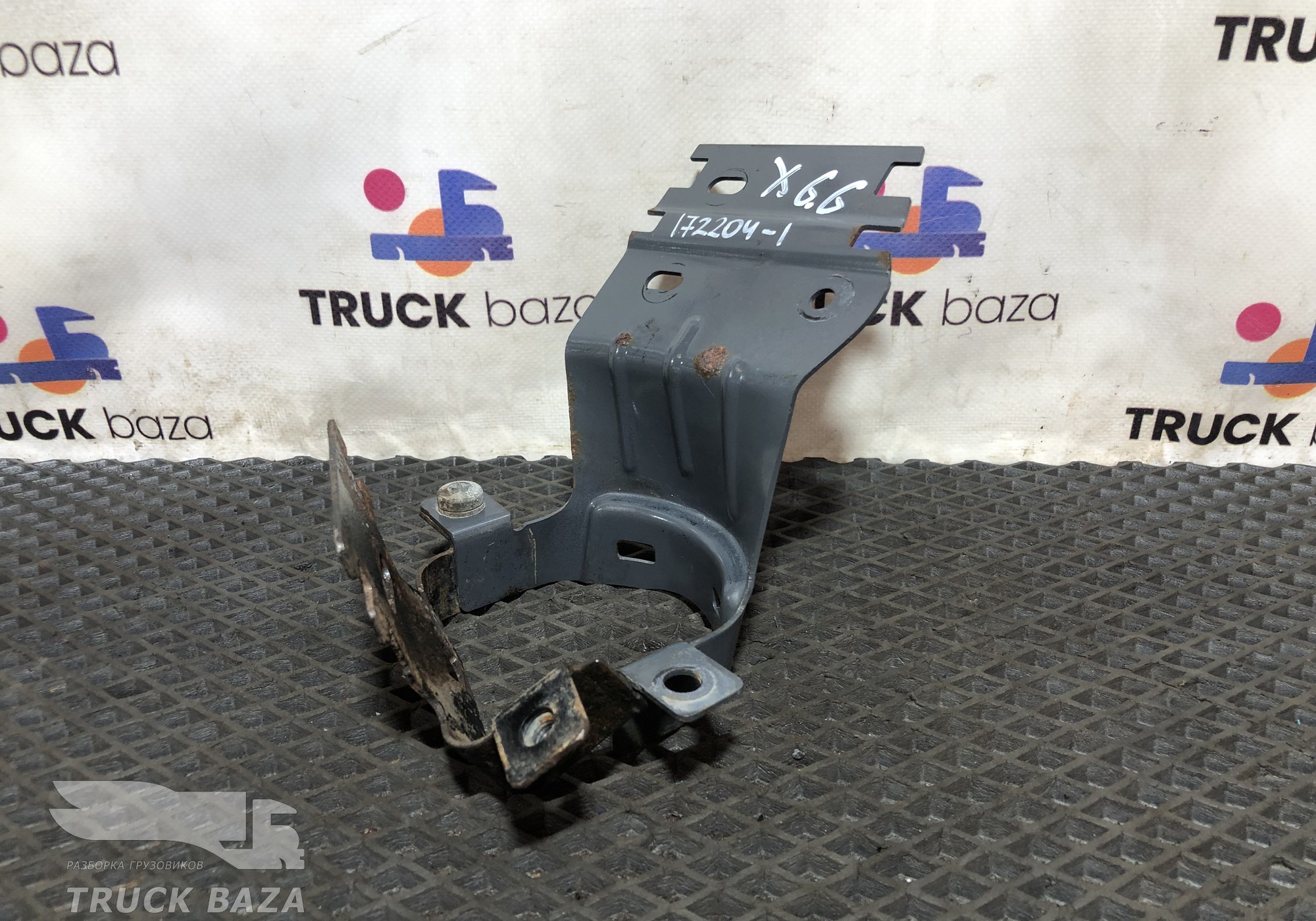 1905919 Кронштейн проводки для Daf XF105