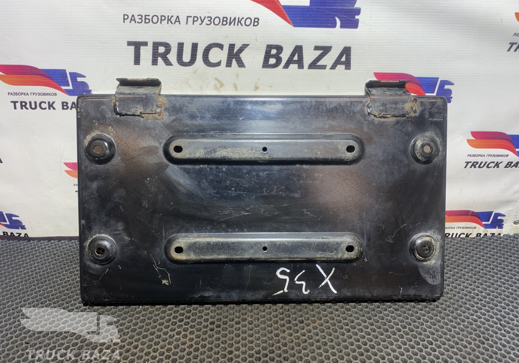 1917420 Проставка под АКБ для Daf XF106 (с 2012)