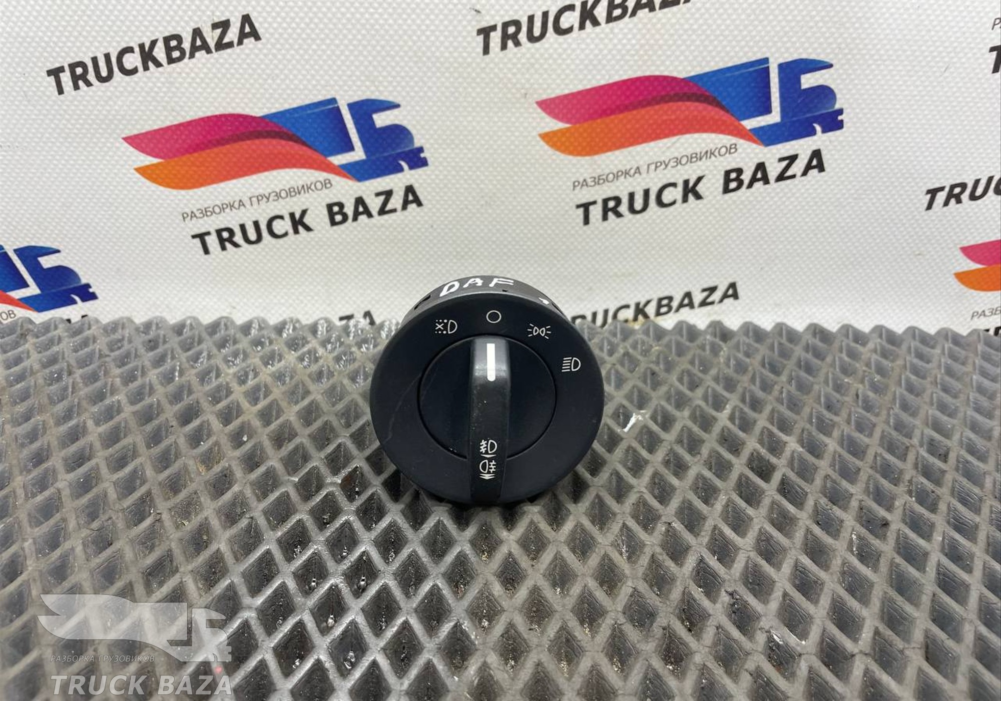 1940964 Переключатель света фар для Daf XF106 (с 2012)