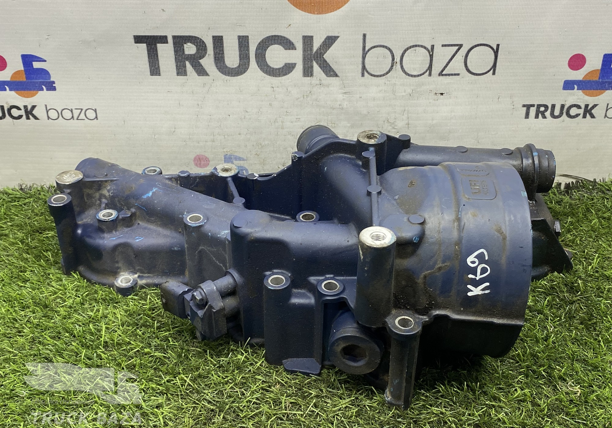 6W6518820 Корпус масляного фильтра для КАМАЗ 54901