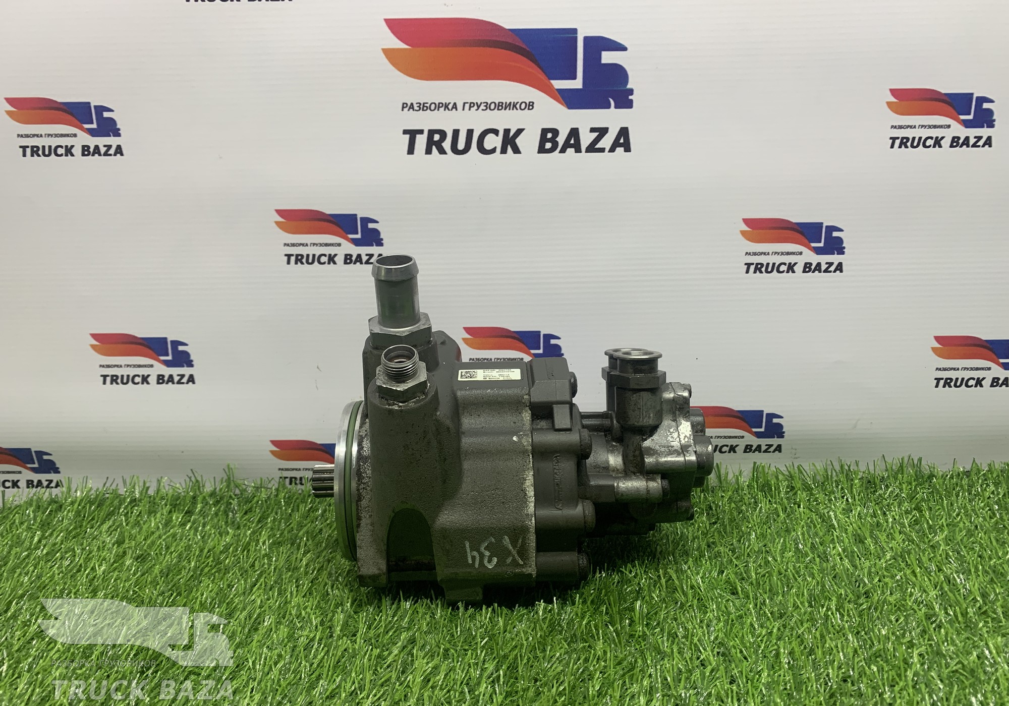 2042155 Насос ГУРа для Daf XF106 (с 2012)