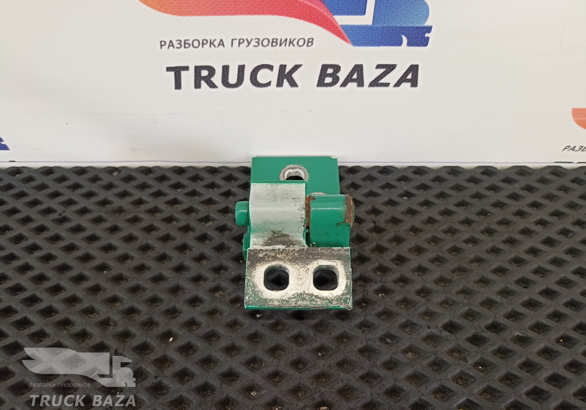 9737200837 Петля двери правой для Mercedes-Benz