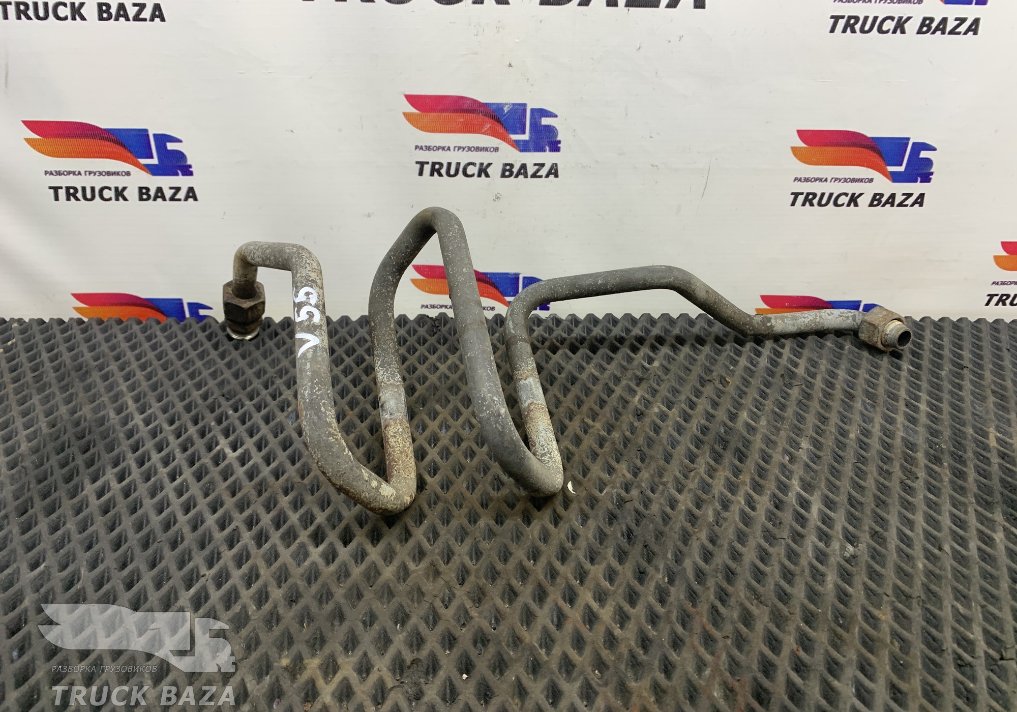 20714815 Трубка компрессора