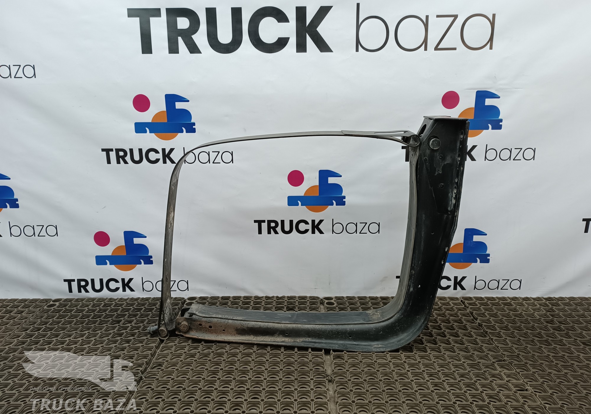 Кронштейн топливного бака для DongFeng GX DFH4180