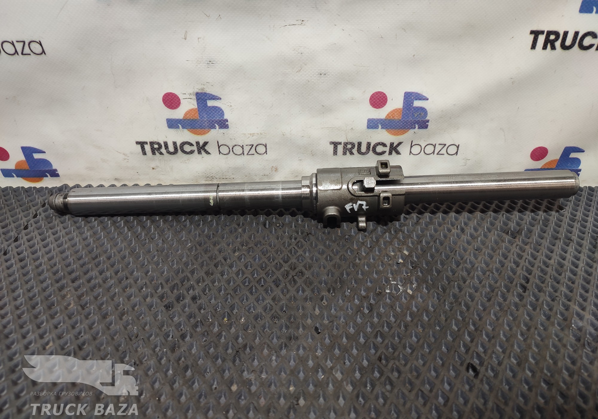 1358306092 Втулка вала КПП 12TX2621TD для Faw J7 (с 2018)