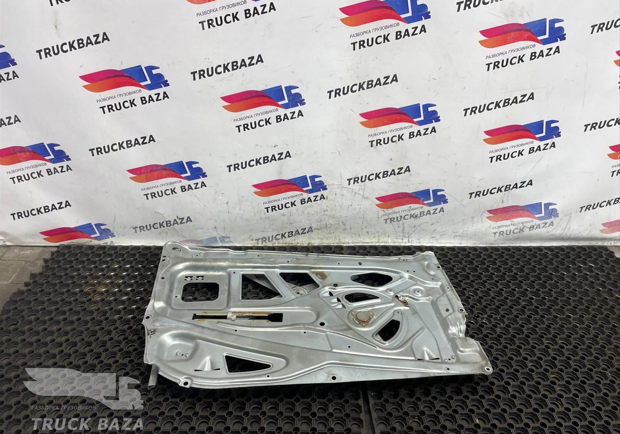 18110478 Стеклоподъемник левый для Mercedes-Benz Actros MP3 (с 2008)