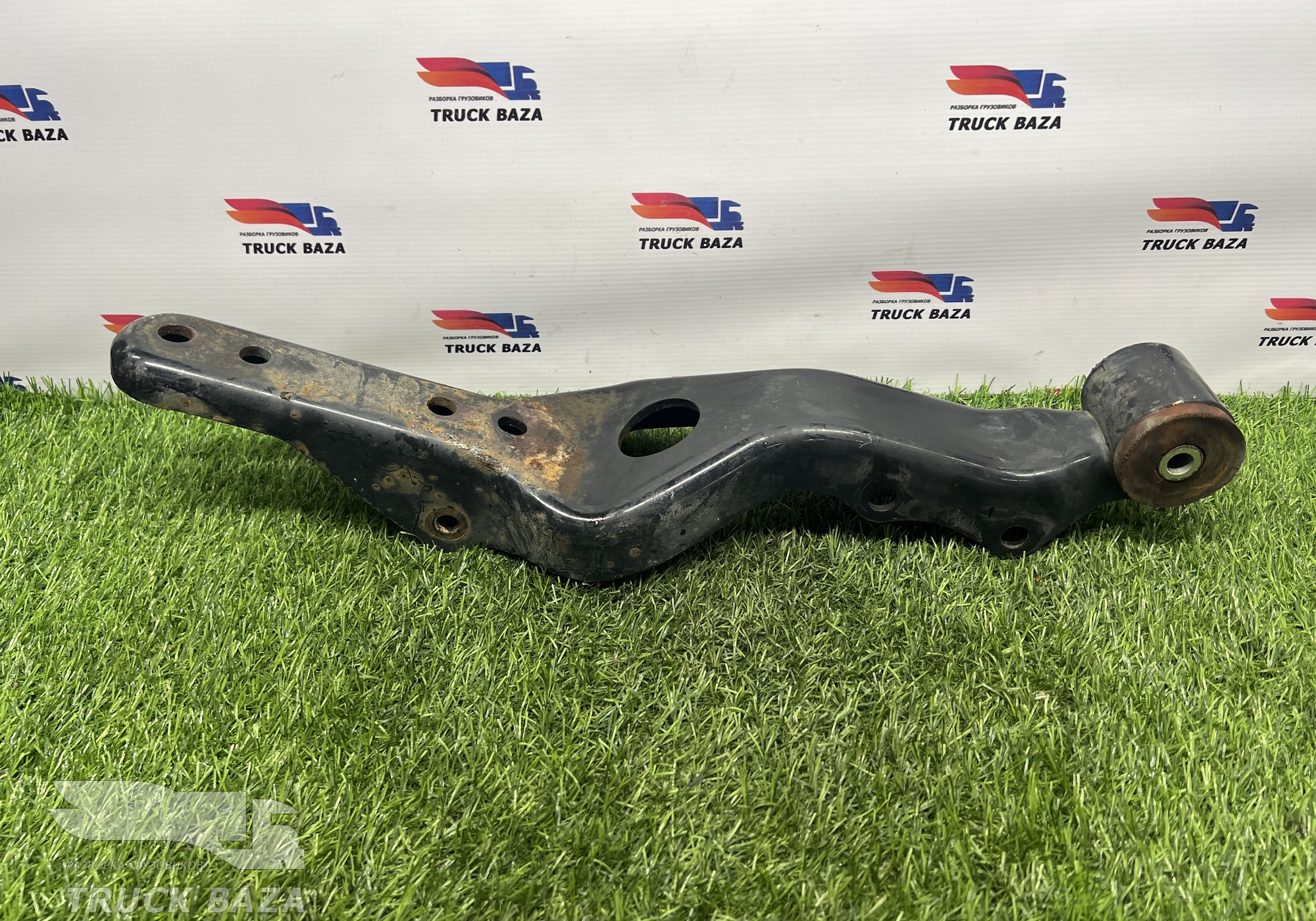 85417016001 Кронштейн замка кабины для Man