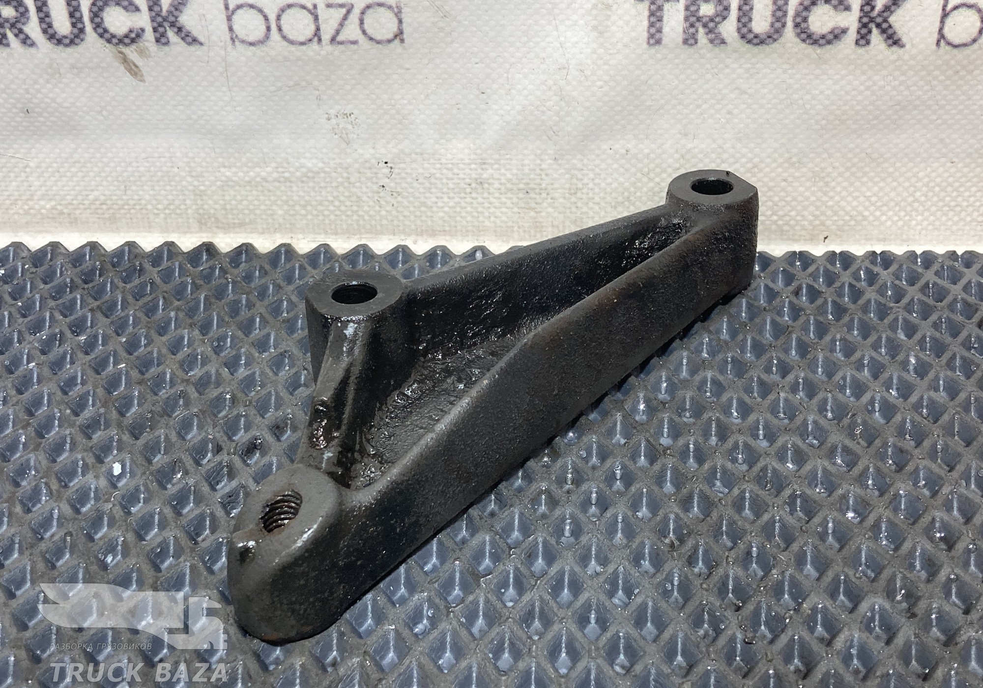 1653291 Кронштейн интеркулера для Daf XF106