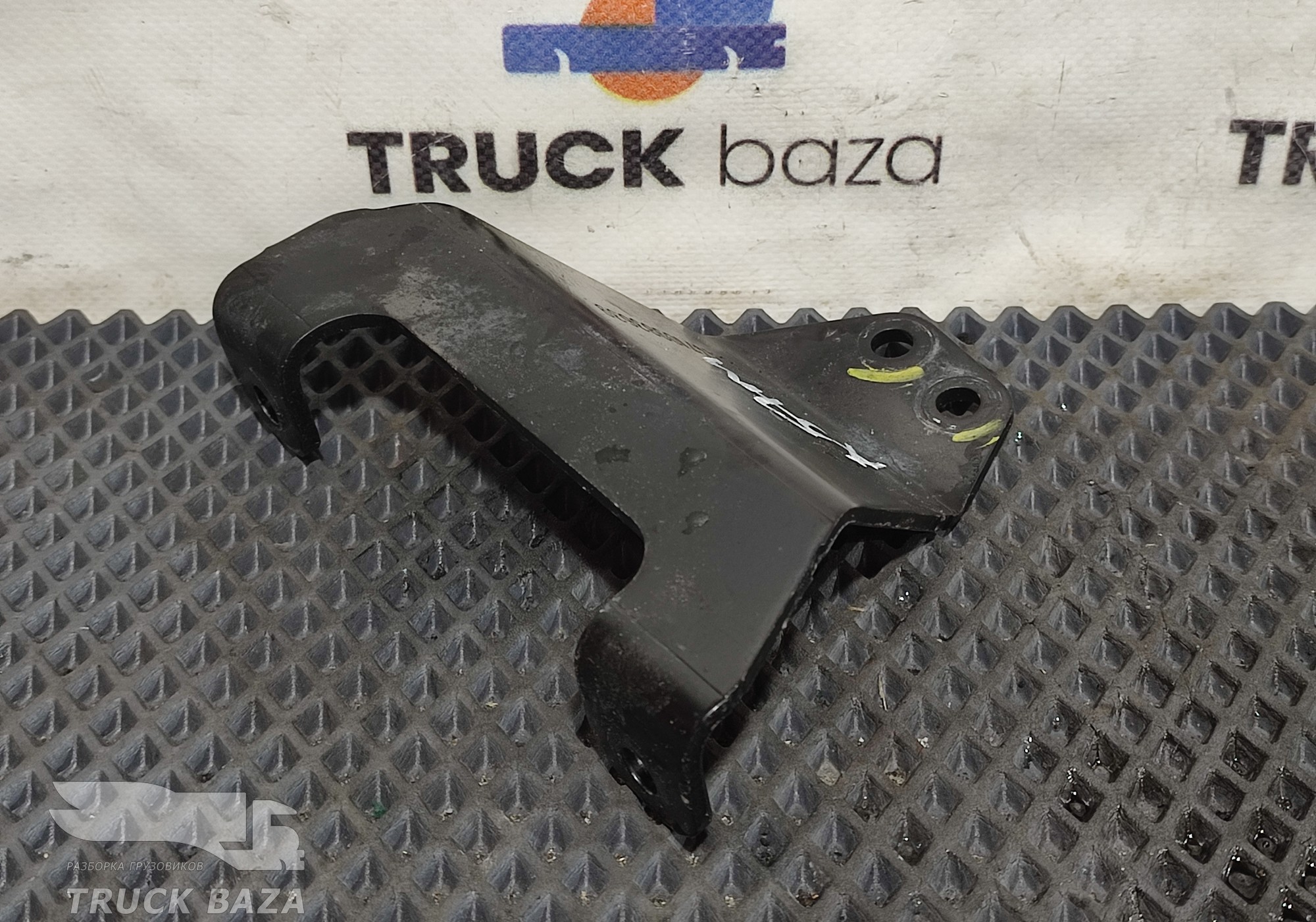 A4710983639 Кронштейн интеркулера для Mercedes-Benz Actros New Actros MP4 (с 2011)