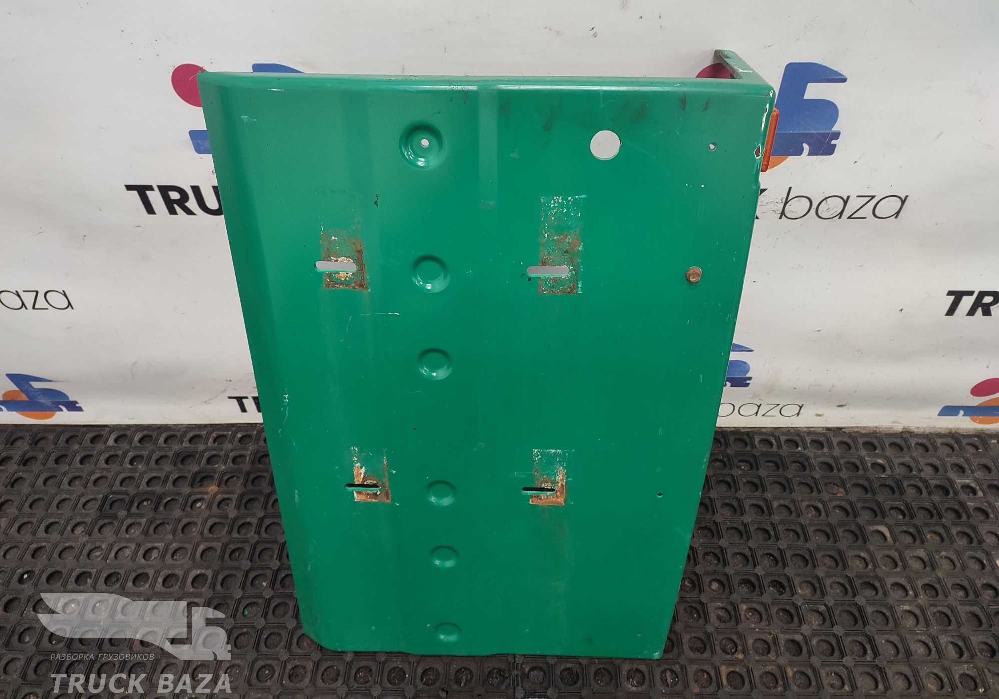 5490840302030 Крыло переднее правое задняя часть для КАМАЗ 5490 (с 2013)