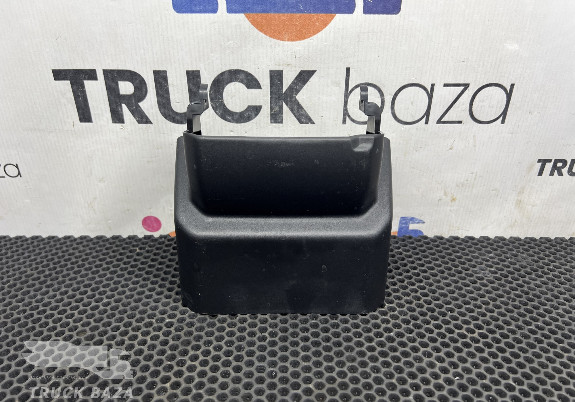 2292801 Кожух рулевой колонки для Scania 6-series G (с 2016)