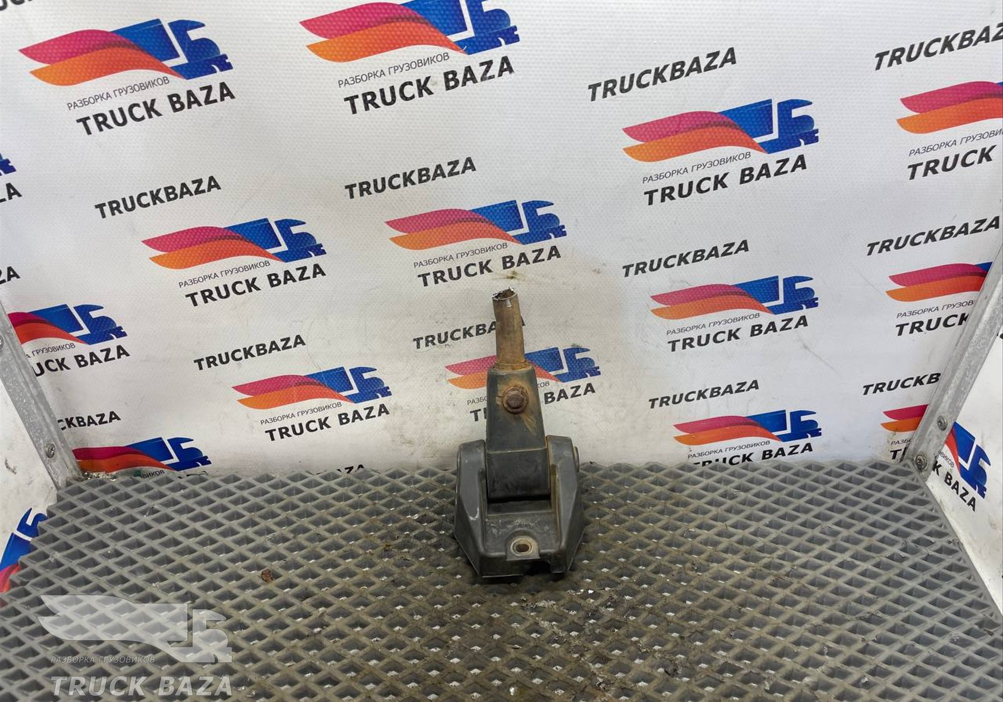 500185015 Кронштейн зеркала для Renault Premium I (с 1996 по 2004)