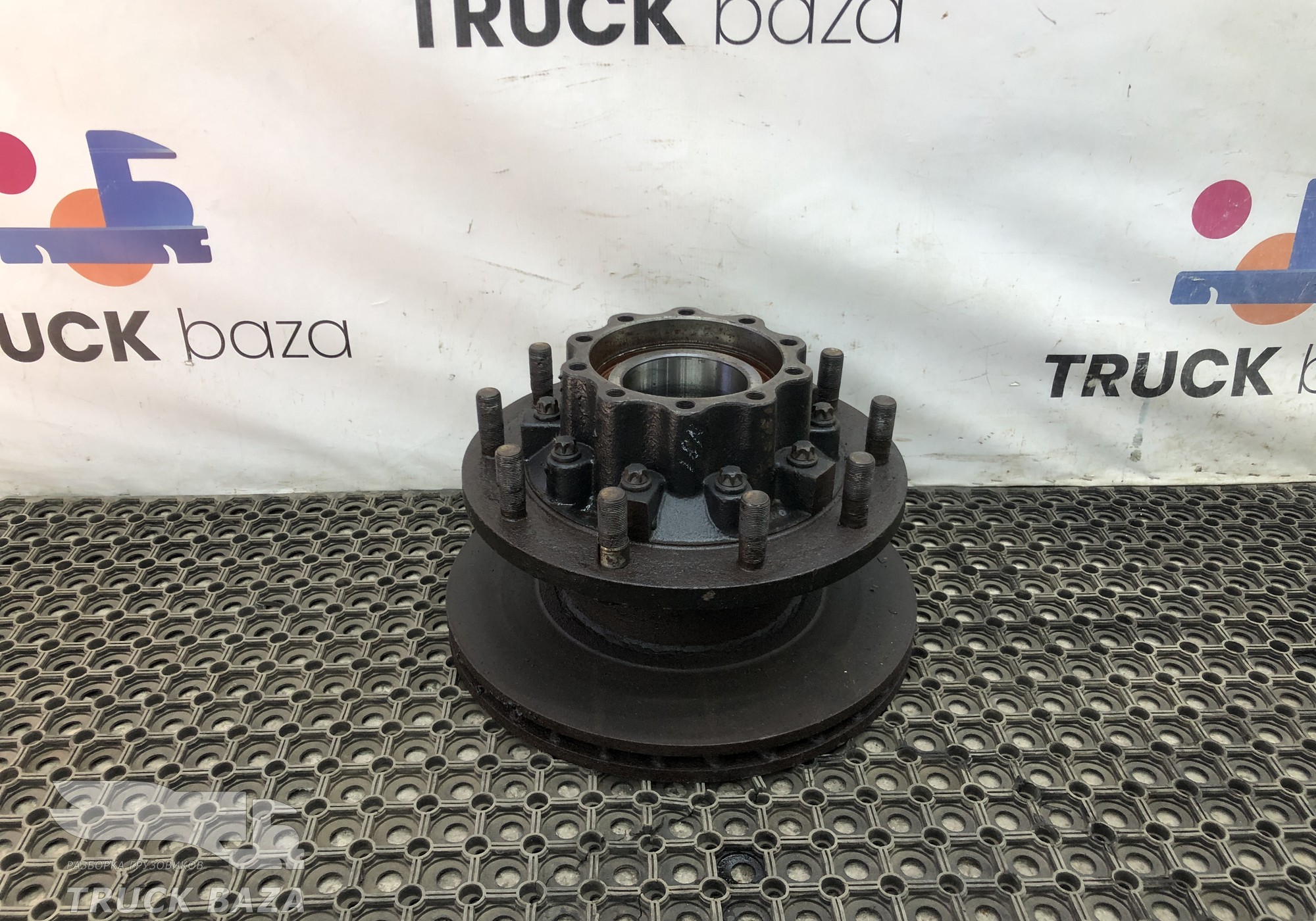 81357013155 Ступица задняя