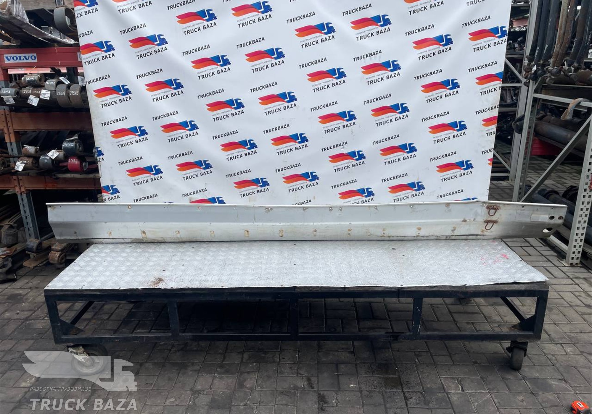 6411926 Передняя правая угловая стойка для Полуприцепы Разные Полуприцепы