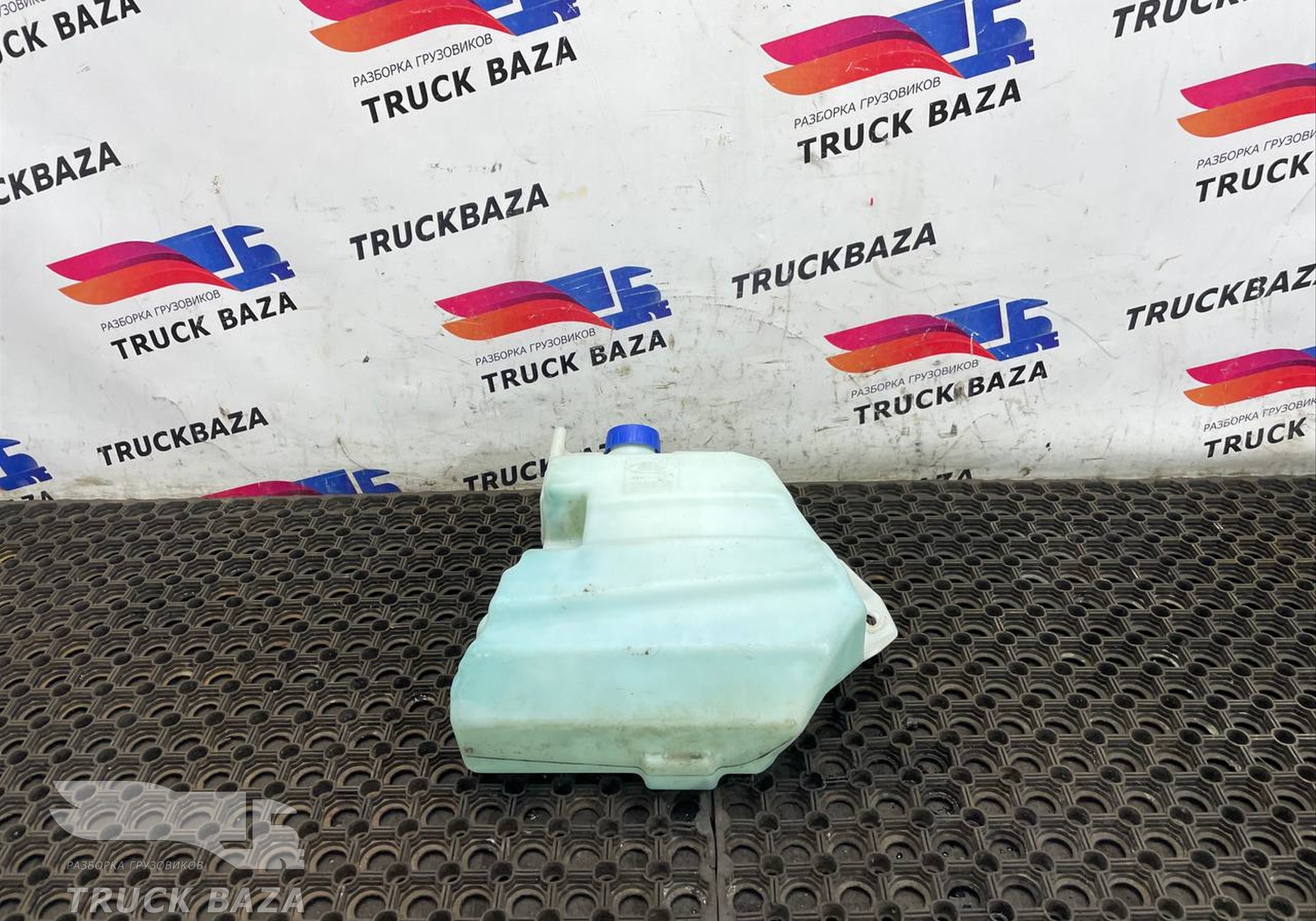 JC4617B613AC Бачок омывателя для Ford F-MAX (с 2018)