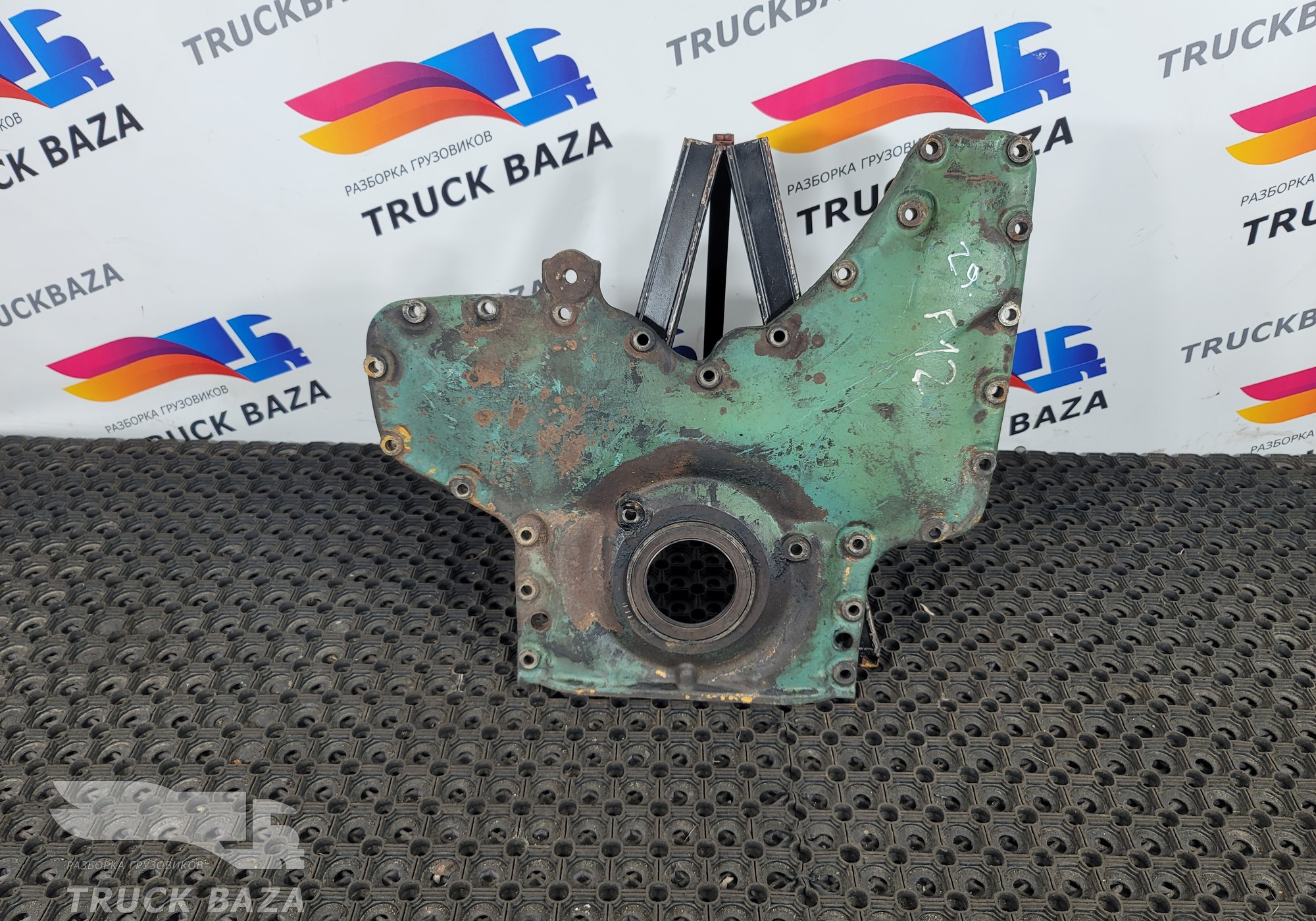 890530 Крышка двигателя передняя для Volvo F