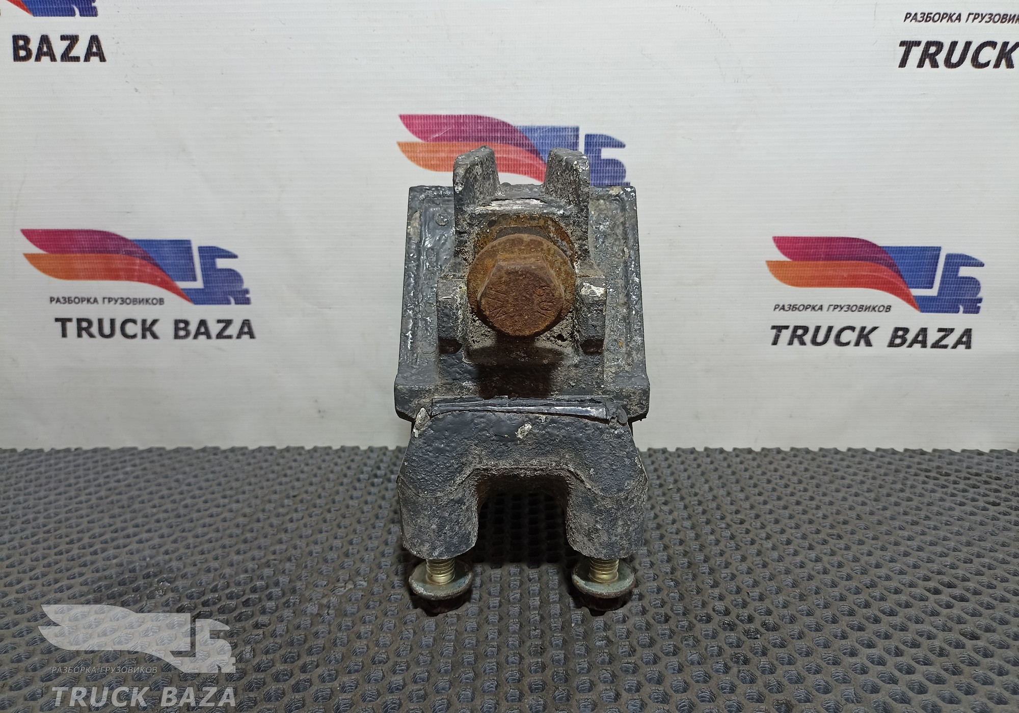 1806735 Подушка двигателя передняя для Daf CF II (с 2006 по 2013)