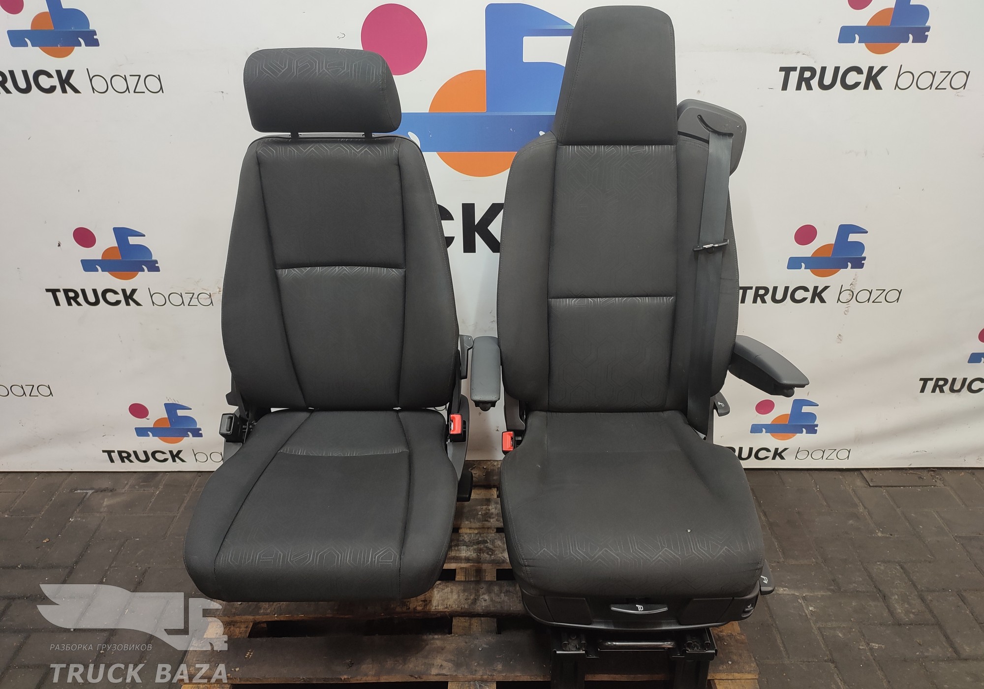 2499396 Комплект сидений (цена неактуальна) для Scania 6-series R (с 2016)