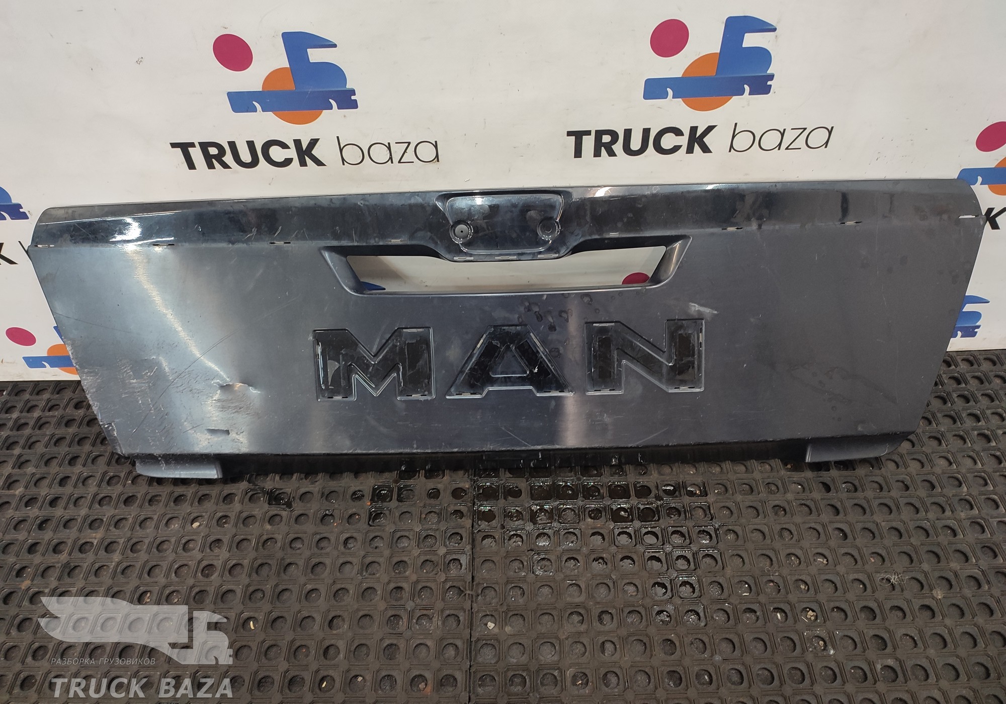 81611506098 Решетка радиатора для Man TGS II (с 2012)
