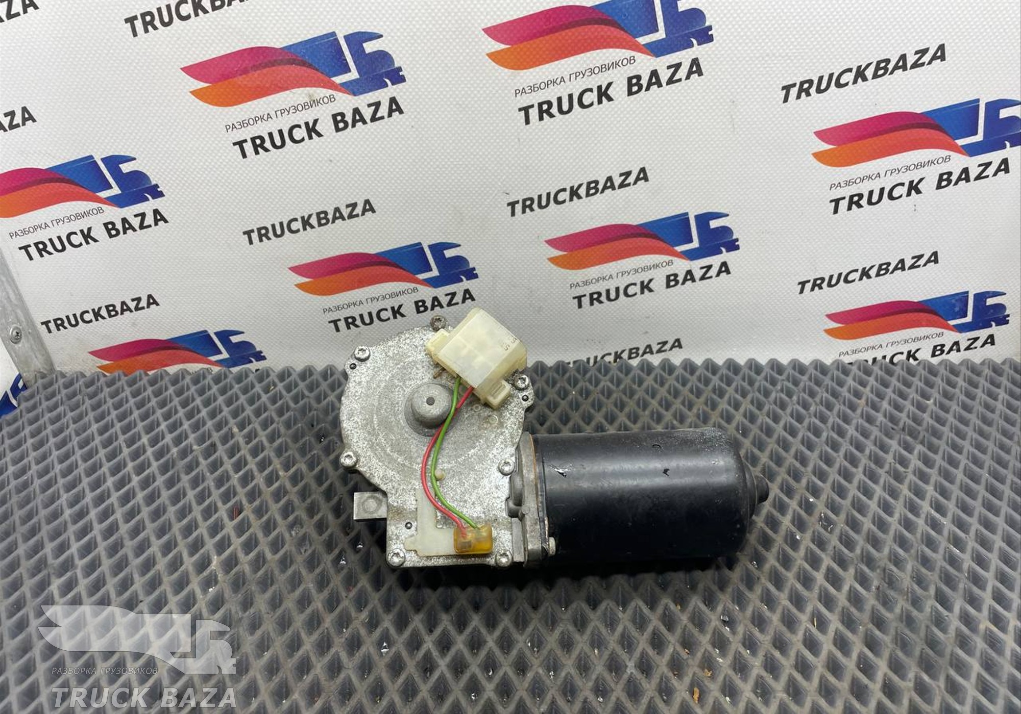 1254891 Моторчик стеклоочистителя для Daf XF105 (с 2005)