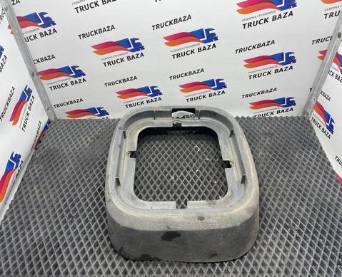 82114335 Крышка передней консоли для Volvo FH 2 (с 2002 по 2008)