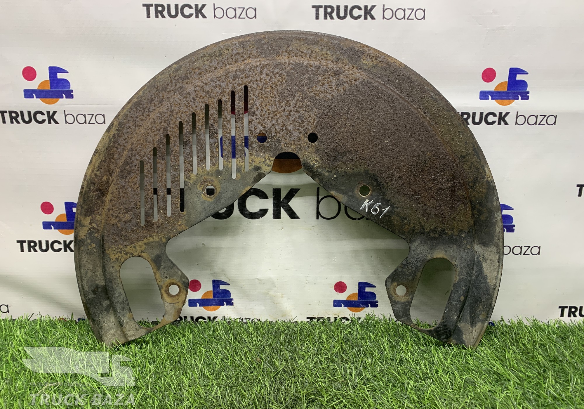 A9444230620 Пыльник тормозного диска правый