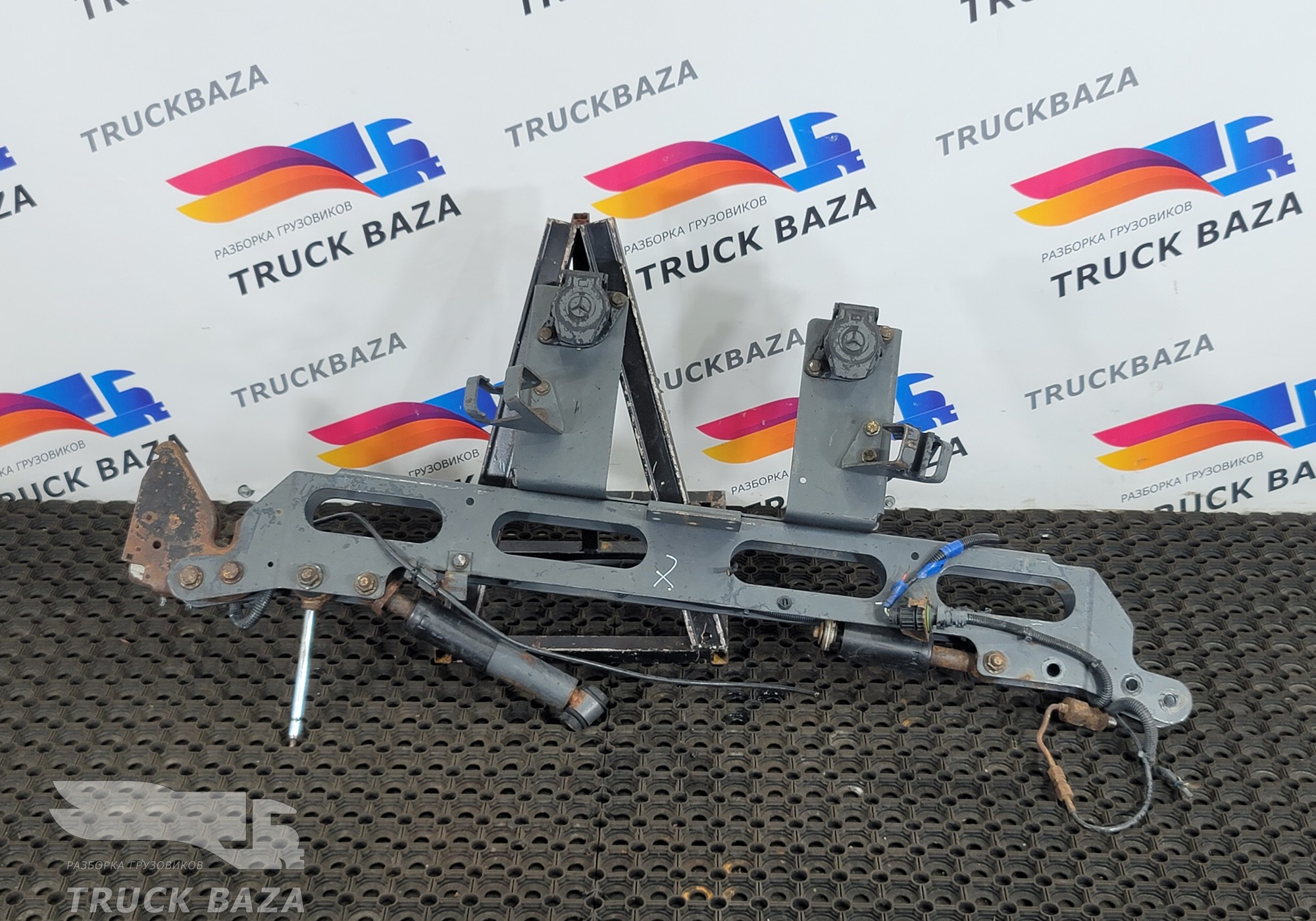 9303100058 Подвеска кабины в сборе для КАМАЗ