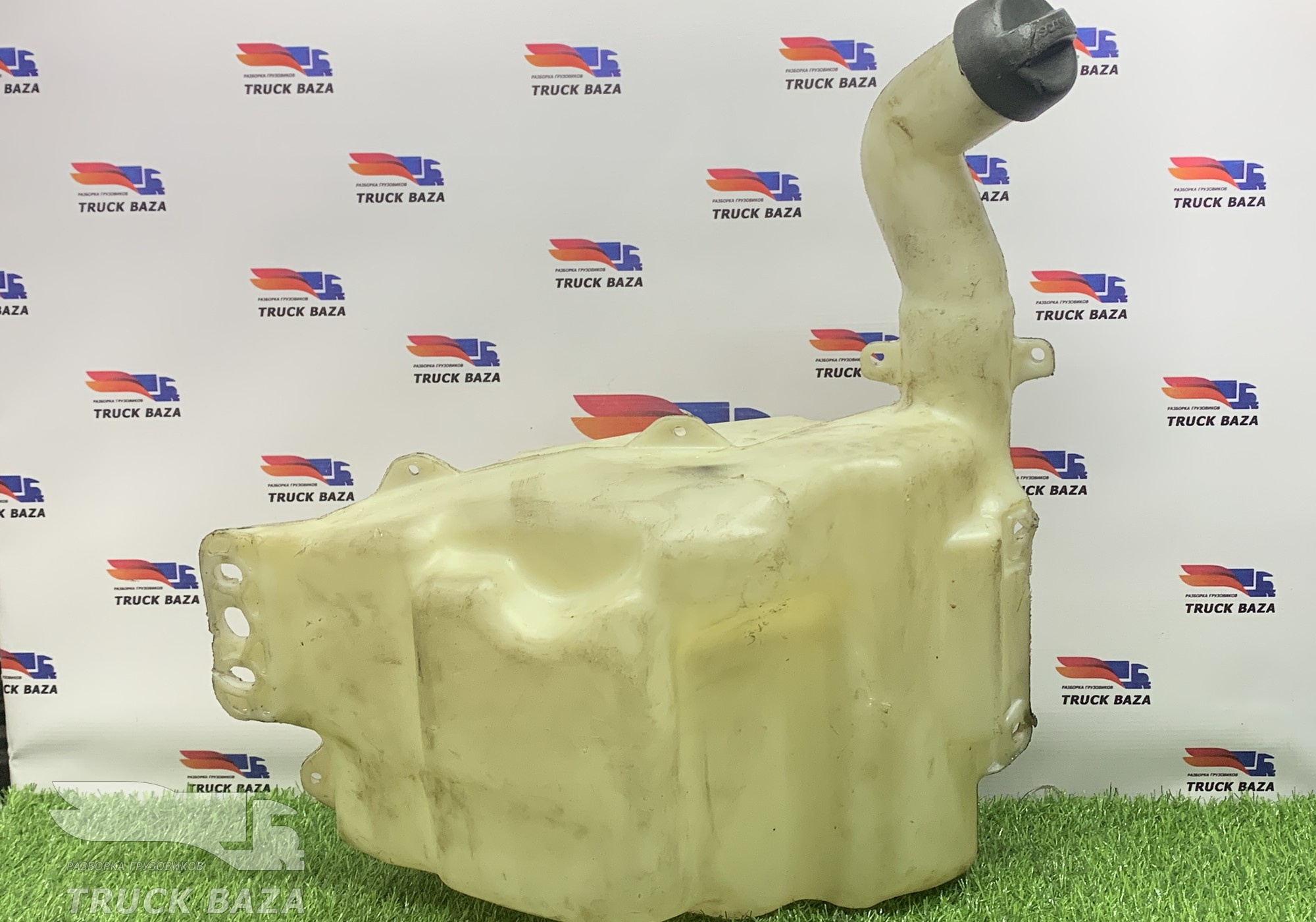 1854255 Бачок омывателя лобового стекла